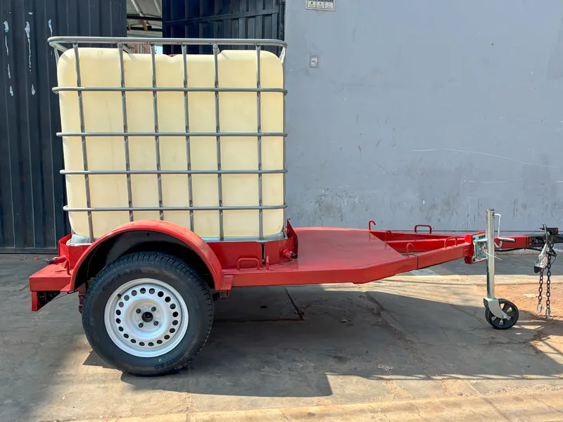 Remolque para tanques IBC